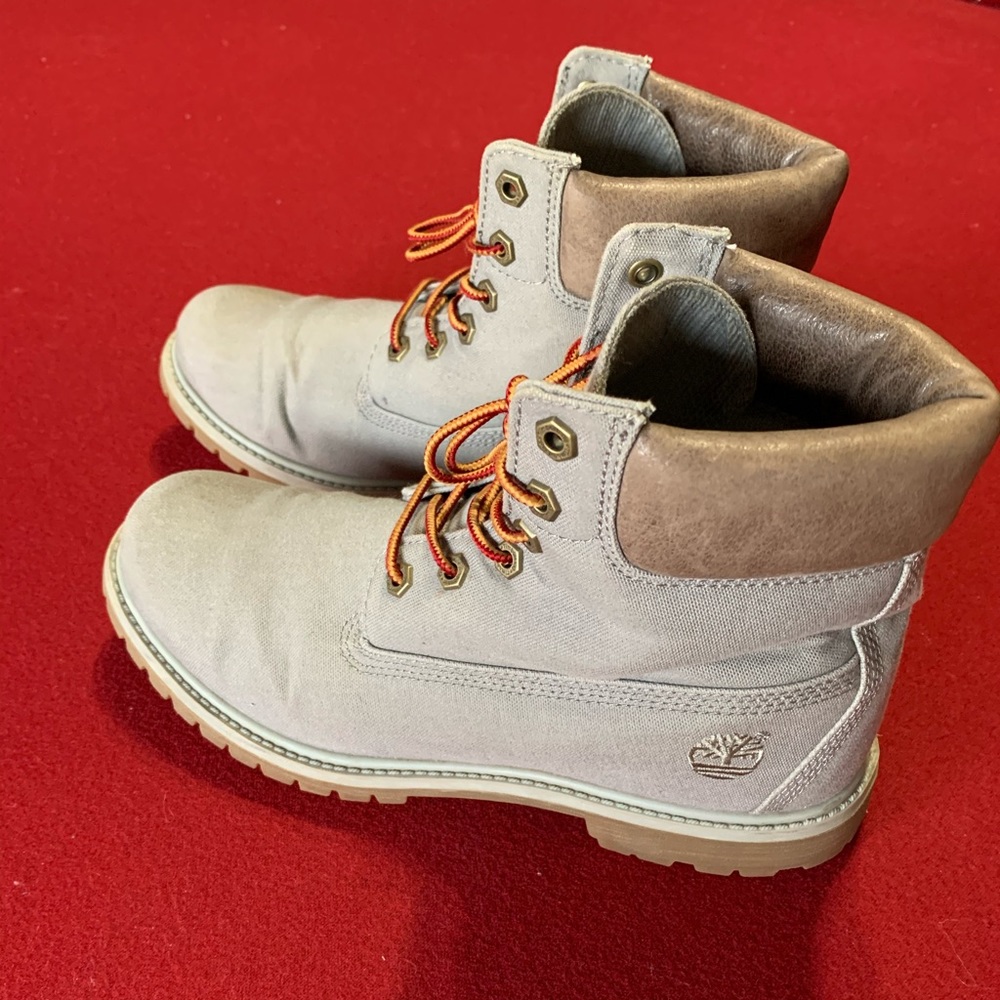 Grey unisex timberland boots